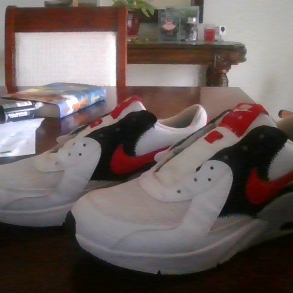 Nike Air Max Excee (GS0 - Picture 3 of 4